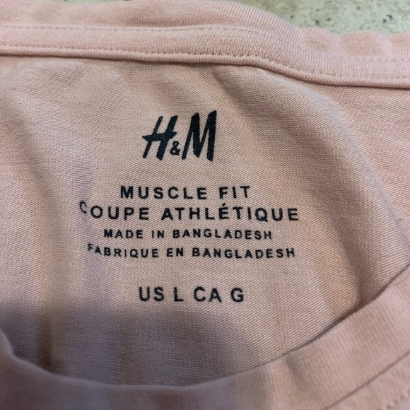 H&M Muscle Fit T-Shirt - Light Pink - US L - Picture 4 of 6